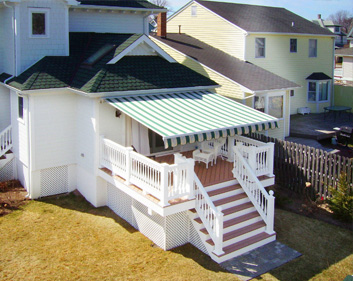Madera Retractable Awning